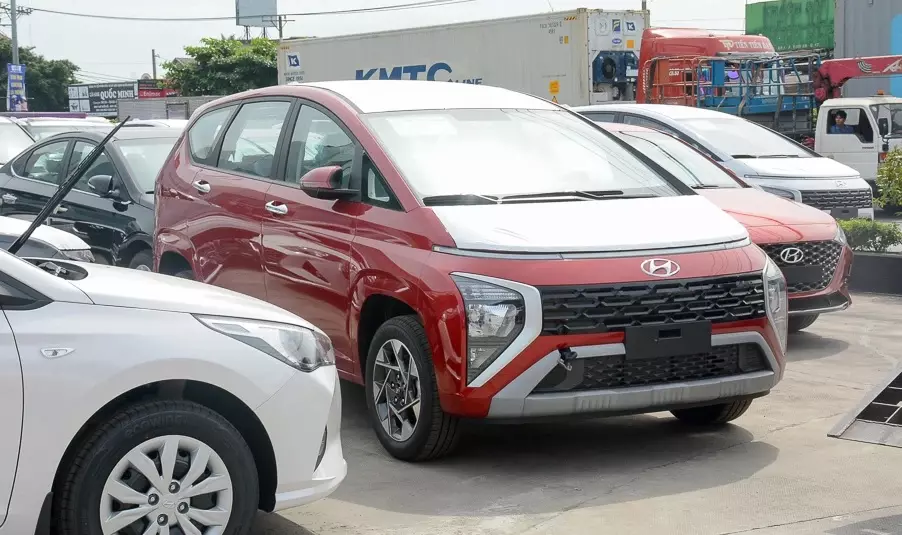 Việt Nam nhập khẩu gần 115.000 chiếc ô tô, xe từ Indonesia là rẻ nhất