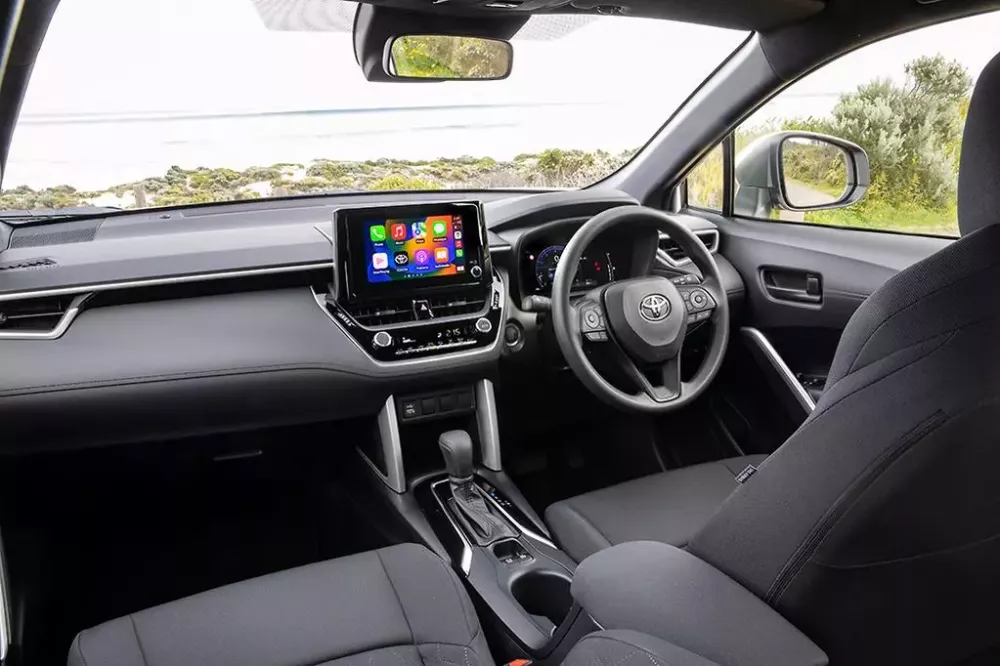 Nội thất của Toyota Corolla Cross 2024 ở thị trường Úc