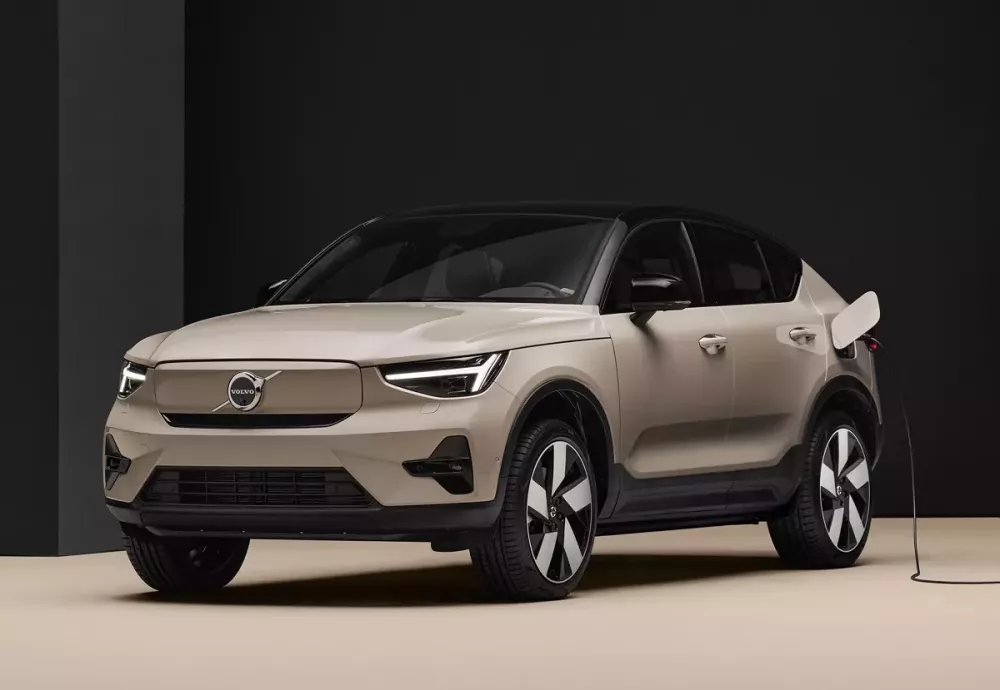 Volvo đổi tên và tăng sức mạnh cho C40 Recharge - ô tô điện có thể ra mắt Việt Nam trong năm nay