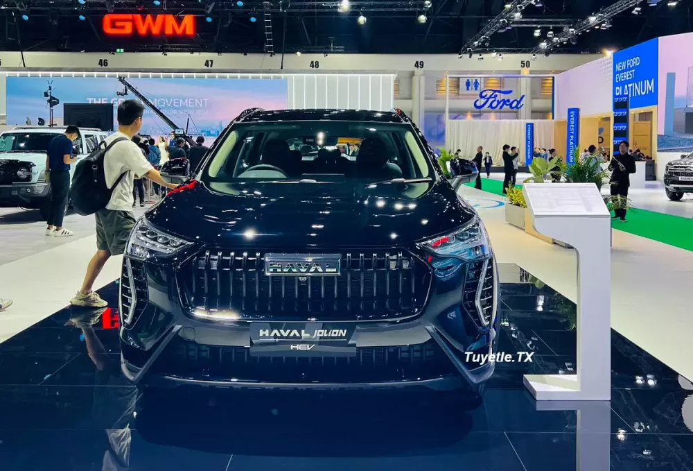 Haval Jolion bản giá rẻ với thiết kế đầu xe như Maserati Haval Jolion bản giá rẻ với thiết kế đầu xe như Maserati