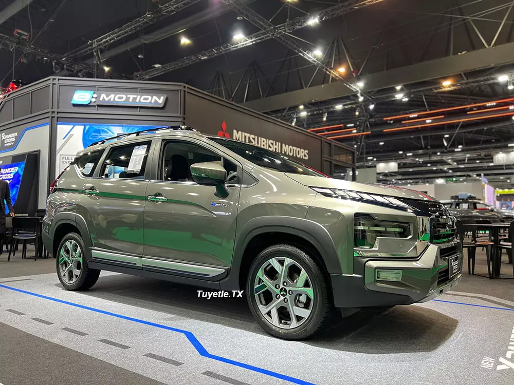 Xem hình ảnh thực tế của Mitsubishi Xpander Cross HEV 2024 tại triển lãm BIMS Xem hình ảnh thực tế của Mitsubishi Xpander Cross HEV 2024 tại triển lãm BIMS