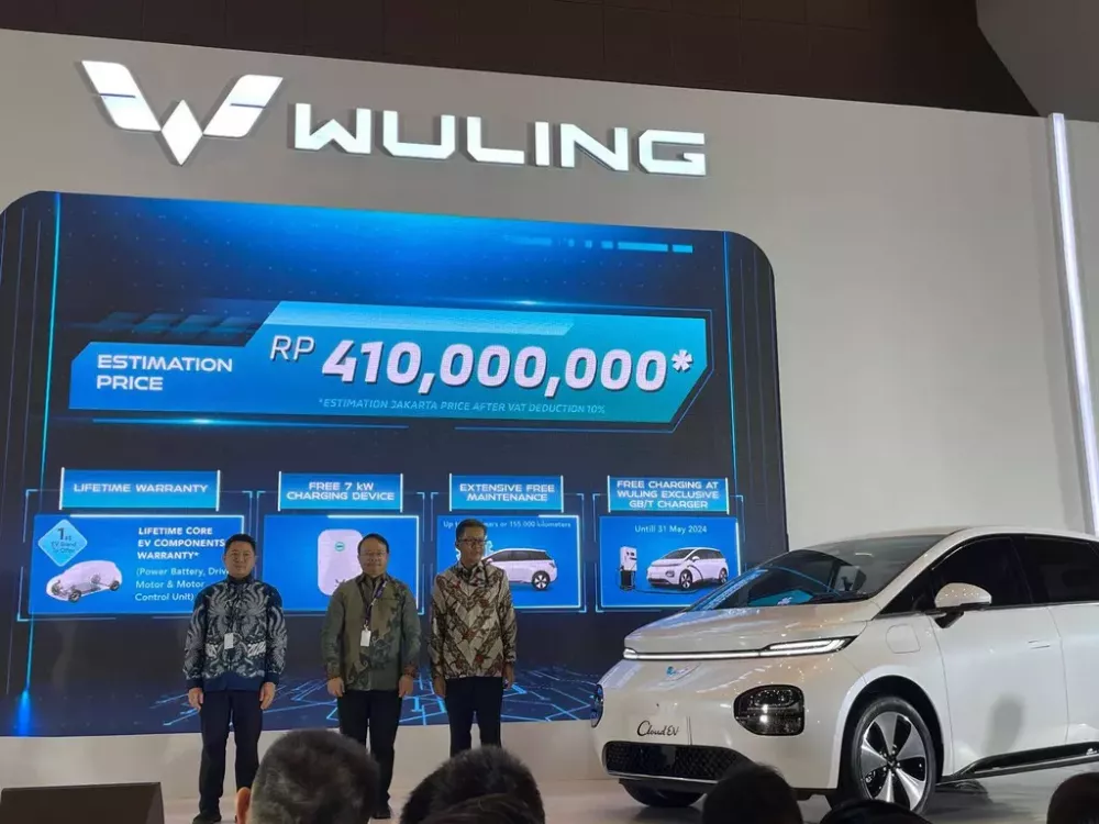 MPV thuần điện Wuling Cloud EV được hé lộ giá bán tại Indonesia MPV thuần điện Wuling Cloud EV được hé lộ giá bán tại Indonesia