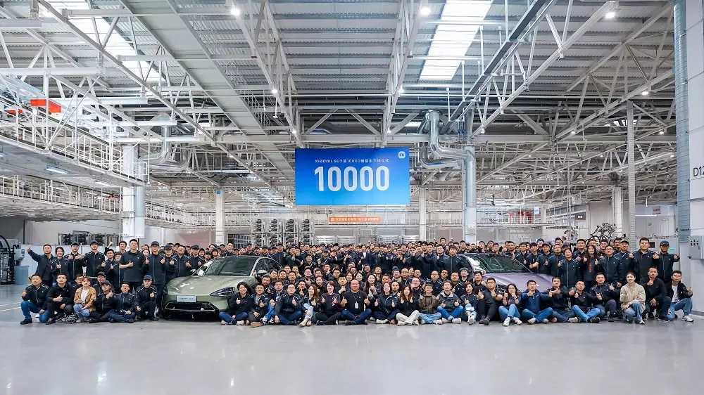 Hãng điện thoại Xiaomi xuất xưởng chiếc ô tô điện SU7 thứ 10.000 chỉ sau 32 ngày