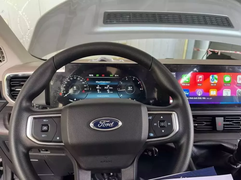 Ford Transit 2024 interior