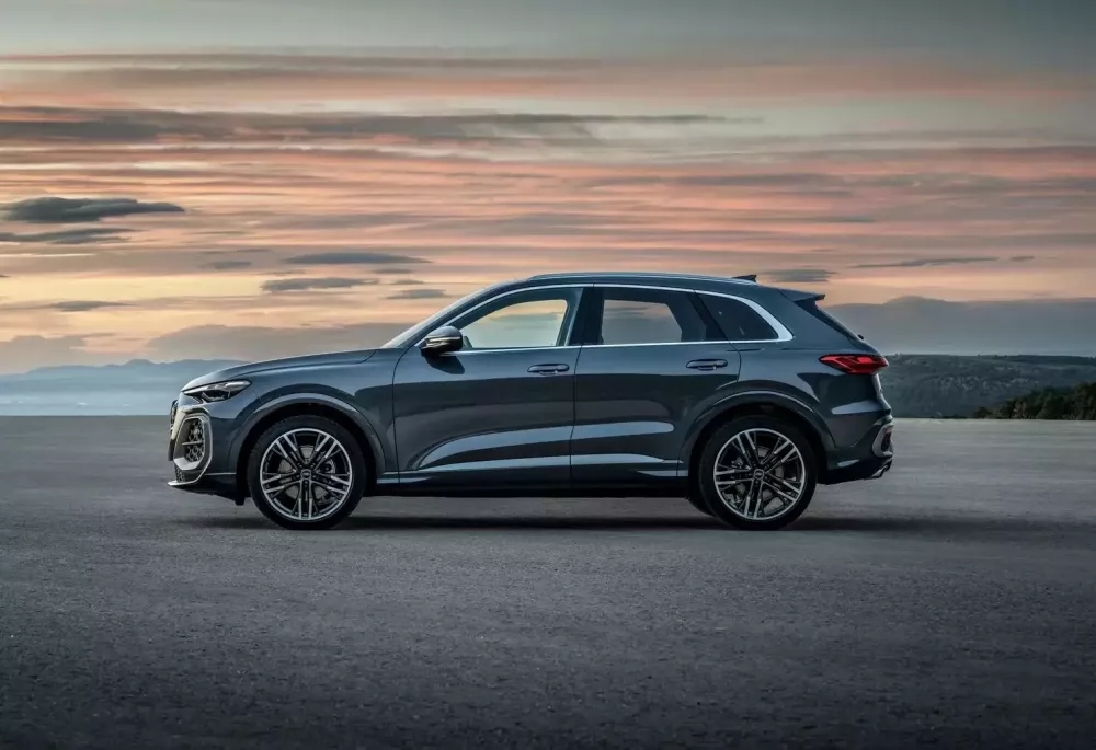 2025 Audi Q5 mild-hybrid engine