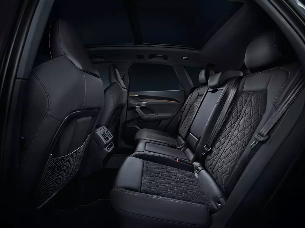 2025 Audi Q5 rear seats