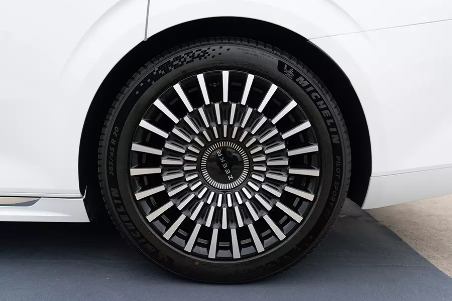 Zeekr 009 alloy wheels