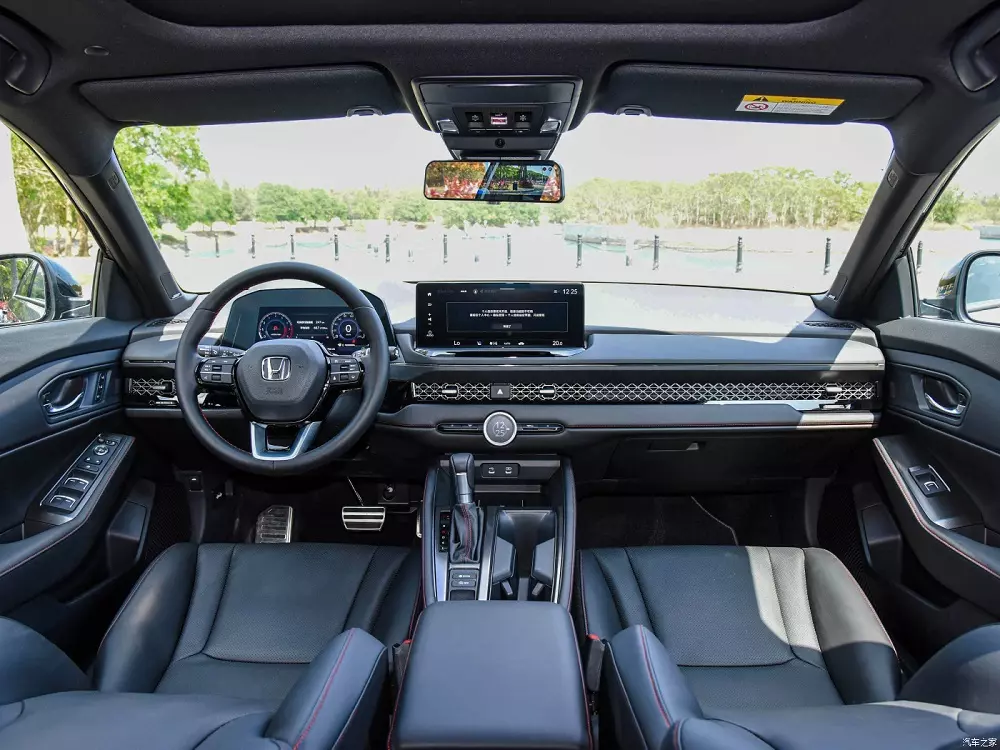 Interior of Honda Accord e:PHEV in China