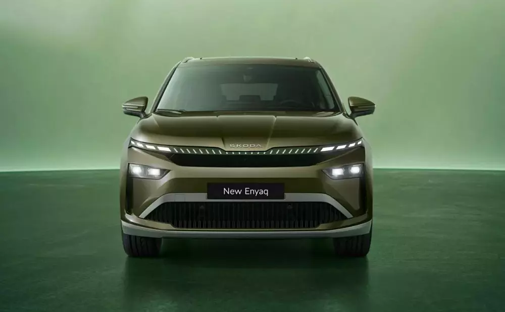 Skoda Enyaq 2025 được cải tiến thiết kế đầu xe Skoda Enyaq 2025 được cải tiến thiết kế đầu xe