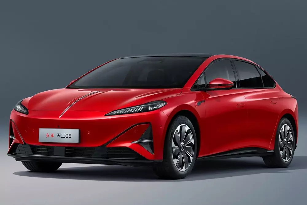 Hongqi Tiangong 05 - sedan thuần điện mới
