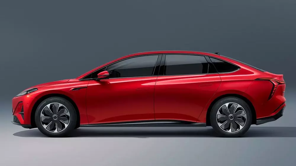 Hongqi Tiangong 05 là xe sedan hạng D Hongqi Tiangong 05 là xe sedan hạng D