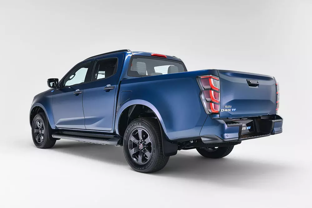 Isuzu D-Max EV mạnh hơn phiên bản máy dầu Isuzu D-Max EV mạnh hơn phiên bản máy dầu