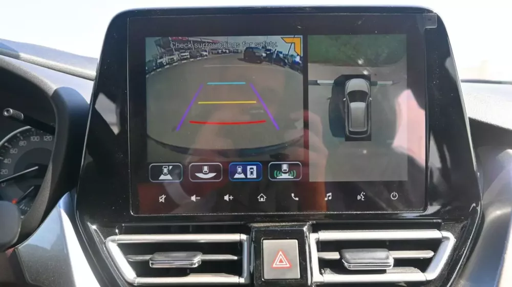 Suzuki Fronx được trang bị camera 360 độ Suzuki Fronx được trang bị camera 360 độ