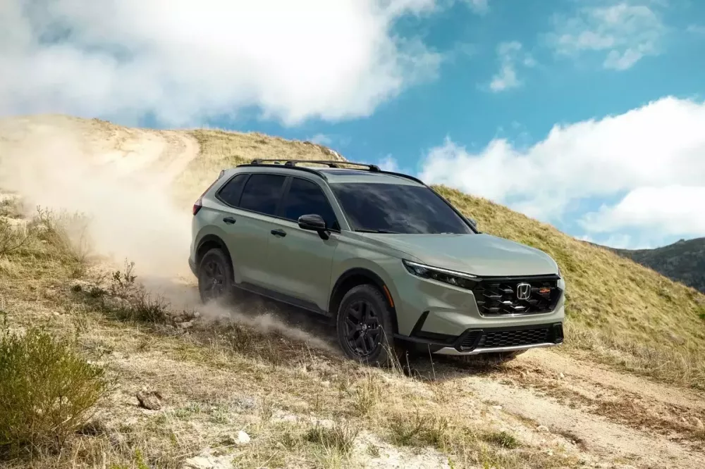 Honda CR-V TrailSport 2026 có ngoại hình mạnh mẽ hơn bản thường Honda CR-V TrailSport 2026 có ngoại hình mạnh mẽ hơn bản thường