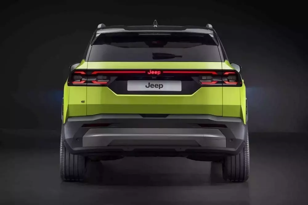 Jeep Compass 2026 sẽ có cả phiên bản hybrid, hybrid sạc điện và thuần điện Jeep Compass 2026 sẽ có cả phiên bản hybrid, hybrid sạc điện và thuần điện