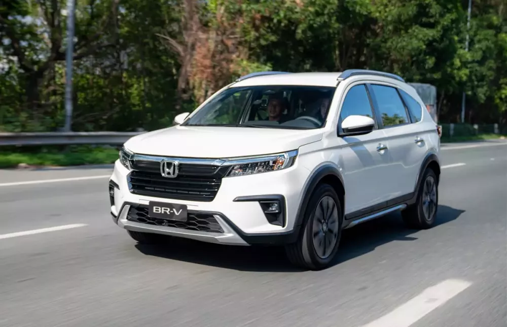 Honda BR-V được tăng khuyến mãi trong tháng 5/2025, phả hơi nóng lên các đối thủ Honda BR-V được tăng khuyến mãi trong tháng 5/2025, phả hơi nóng lên các đối thủ