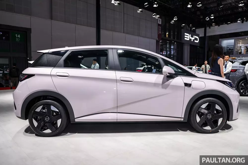 BYD Dolphin 2025 có các tính năng an toàn chủ động ADAS BYD Dolphin 2025 có các tính năng an toàn chủ động ADAS