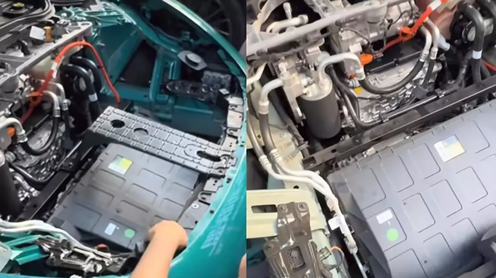 Cấu trúc bên dưới của Xiaomi SU7 Ultra được trang bị nắp ca-pô bằng sợi carbon (bên trái) không khác biệt đáng kể so với mẫu không có tùy chọn này (bên phải). Cấu trúc bên dưới của Xiaomi SU7 Ultra được trang bị nắp ca-pô bằng sợi carbon (bên trái) không khác biệt đáng kể so với mẫu không có tùy chọn này (bên phải).