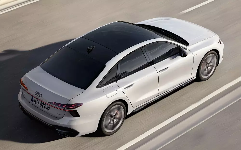 Audi A6 2025 phiên bản hybrid sạc điện có thể chạy hơn 100 km mà không tốn xăng Audi A6 2025 phiên bản hybrid sạc điện có thể chạy hơn 100 km mà không tốn xăng