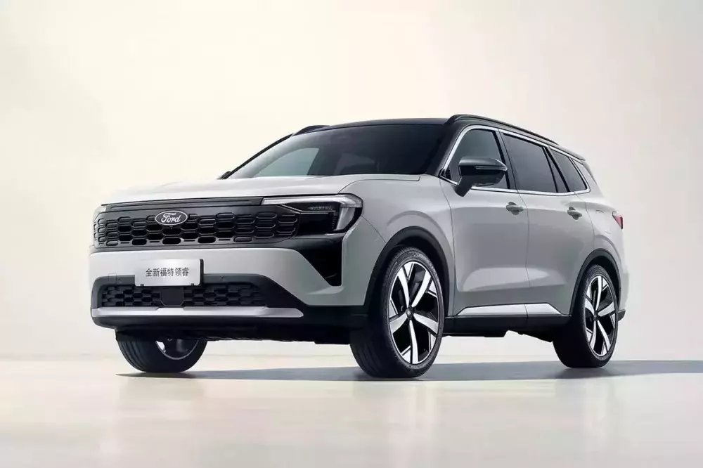 Ford Equator Sport tại Trung Quốc Ford Equator Sport tại Trung Quốc