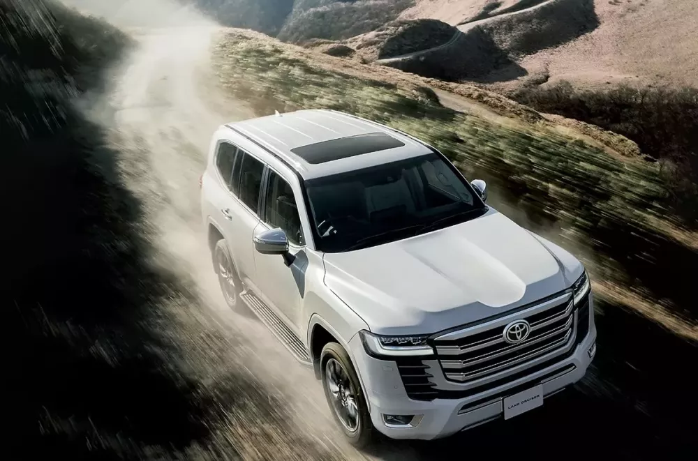 Toyota Land Cruiser là gương mặt quen thuộc trong top 10 ô tô bán kém nhất Việt Nam. Toyota Land Cruiser là gương mặt quen thuộc trong top 10 ô tô bán kém nhất Việt Nam.