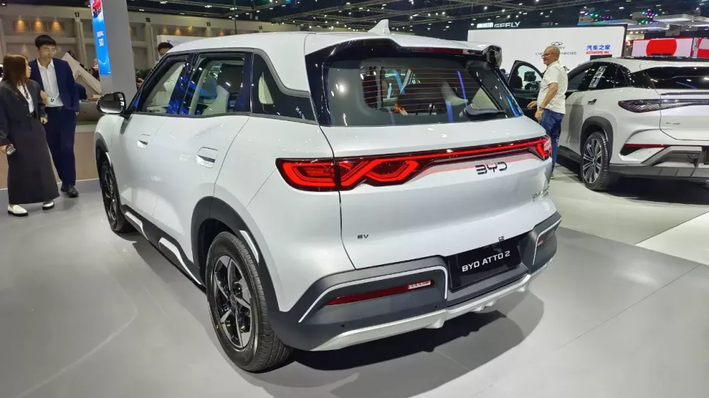 BYD Atto 2 tại Việt Nam có thể dùng hệ truyền động giống xe ở thị trường ngoài Trung Quốc BYD Atto 2 tại Việt Nam có thể dùng hệ truyền động giống xe ở thị trường ngoài Trung Quốc