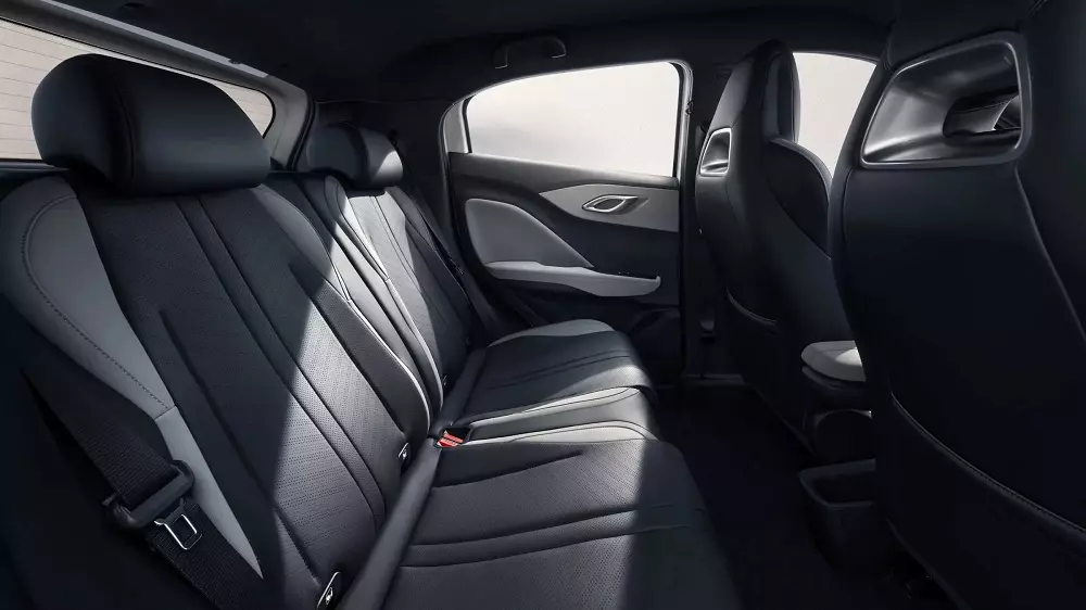 BYD Dolphin Surf sở hữu nội thất 5 chỗ BYD Dolphin Surf sở hữu nội thất 5 chỗ
