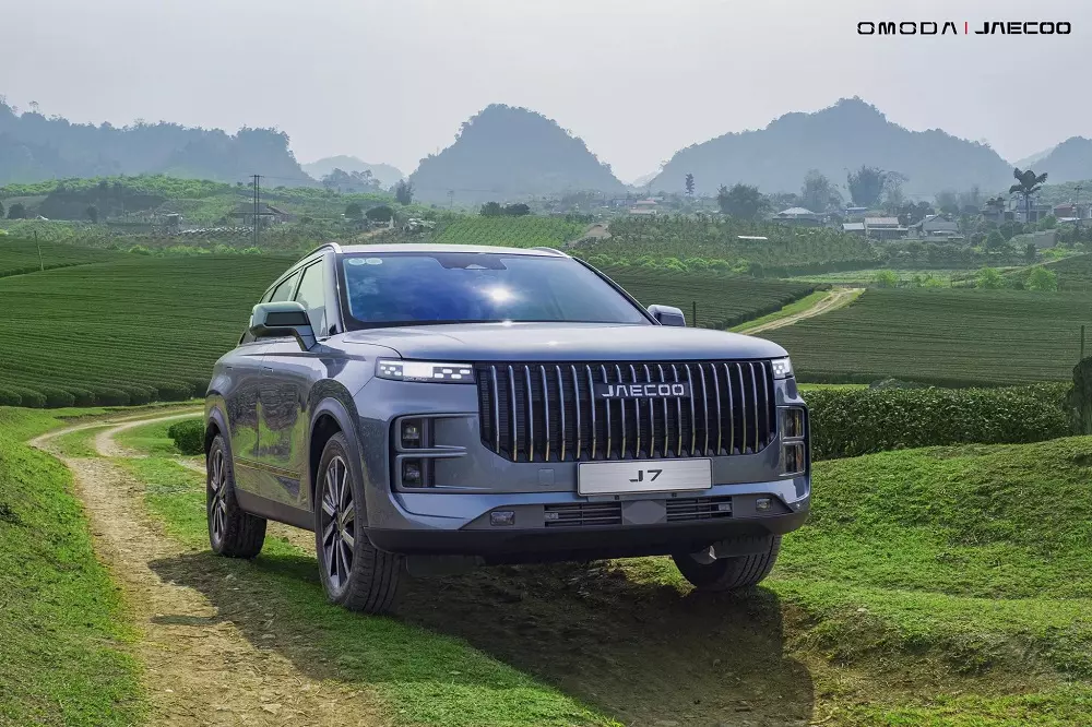 Jaecoo J7 được giảm giá đến 90 triệu đồng, giá khởi điểm rẻ hơn cả Mazda CX-5