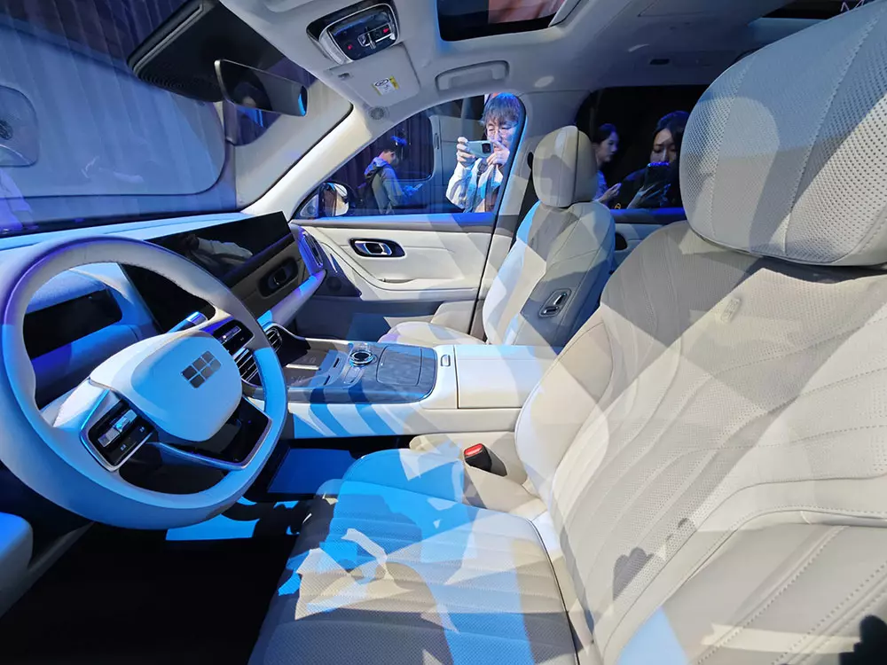Geely Galaxy M9 là SUV 6 chỗ Geely Galaxy M9 là SUV 6 chỗ