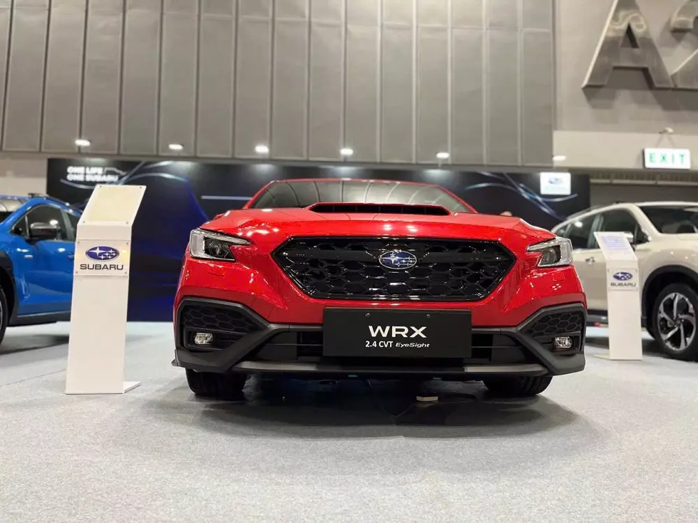 Subaru WRX 2025 nhìn từ phía trước Subaru WRX 2025 nhìn từ phía trước