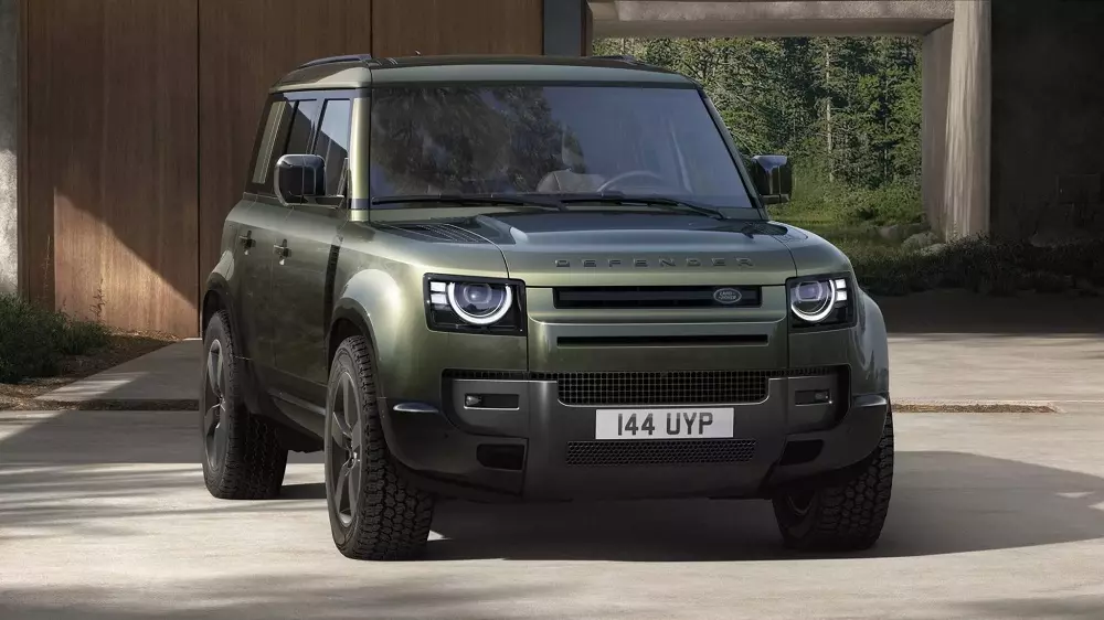 Land Rover Defender 2026
