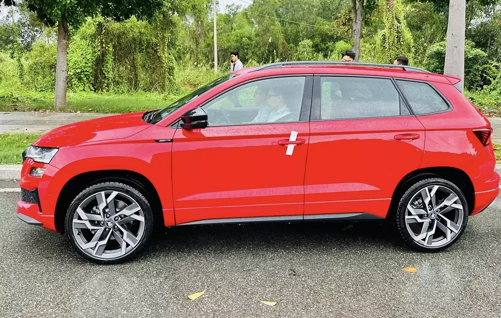 Skoda Karoq Sportline 2025 dùng vành 19 inch Skoda Karoq Sportline 2025 dùng vành 19 inch