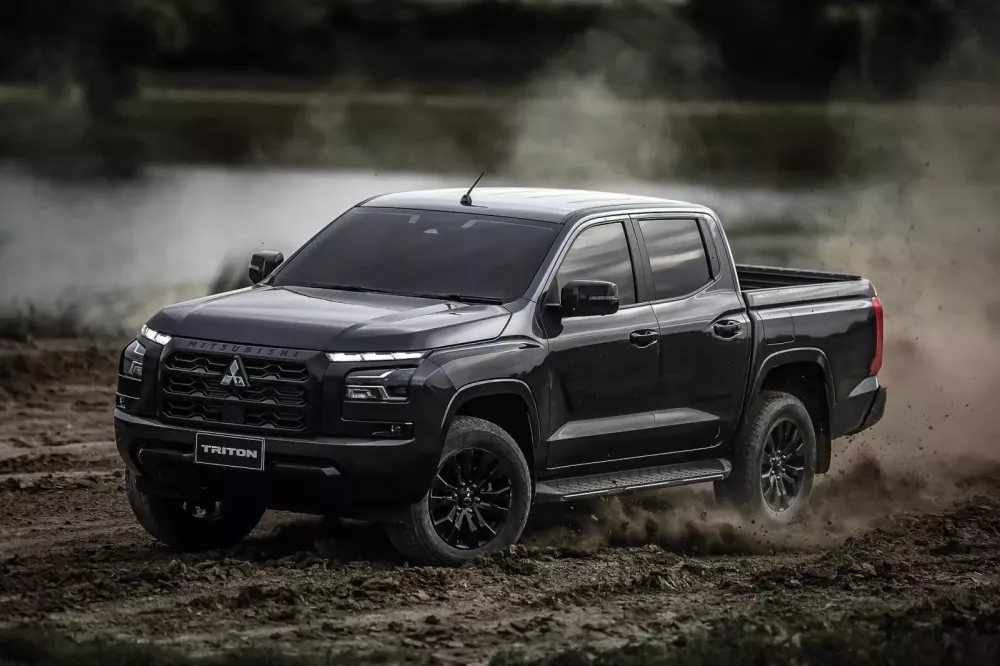 Mitsubishi Triton 2025 ra mắt với ngoại hình mạnh mẽ và hầm hố hơn Mitsubishi Triton 2025 ra mắt với ngoại hình mạnh mẽ và hầm hố hơn