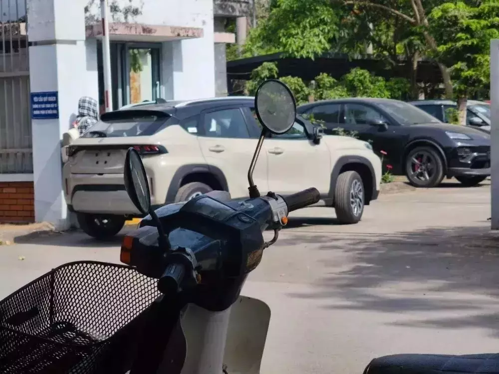 Suzuki Fronx xuất hiện tại Việt Nam vào hồi đầu năm nay Suzuki Fronx xuất hiện tại Việt Nam vào hồi đầu năm nay