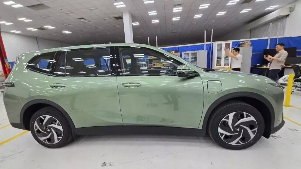 VinFast Limo Green là MPV hạng trung VinFast Limo Green là MPV hạng trung