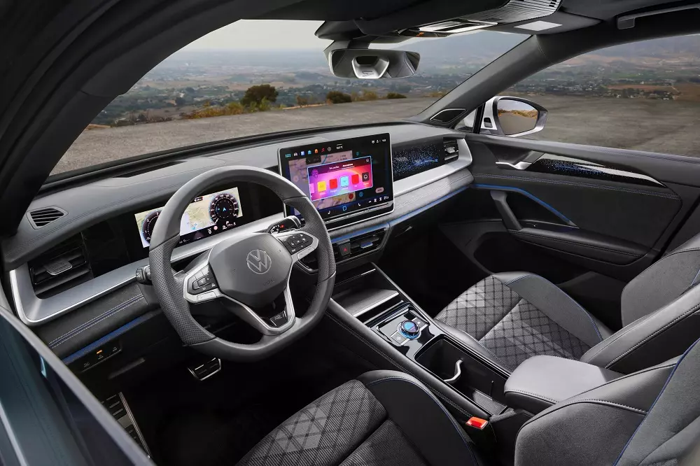 Volkswagen Tayron sở hữu nội thất khá tiện nghi Volkswagen Tayron sở hữu nội thất khá tiện nghi