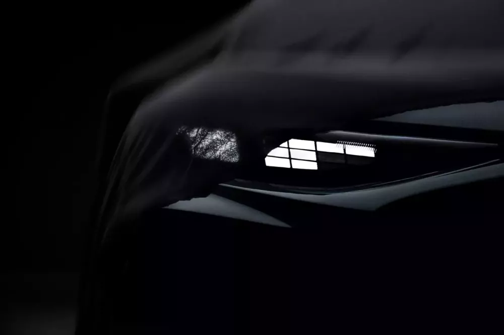 Dải đèn LED định vị ban ngày dạng điểm ảnh mới của Audi Q3 2026 Dải đèn LED định vị ban ngày dạng điểm ảnh mới của Audi Q3 2026
