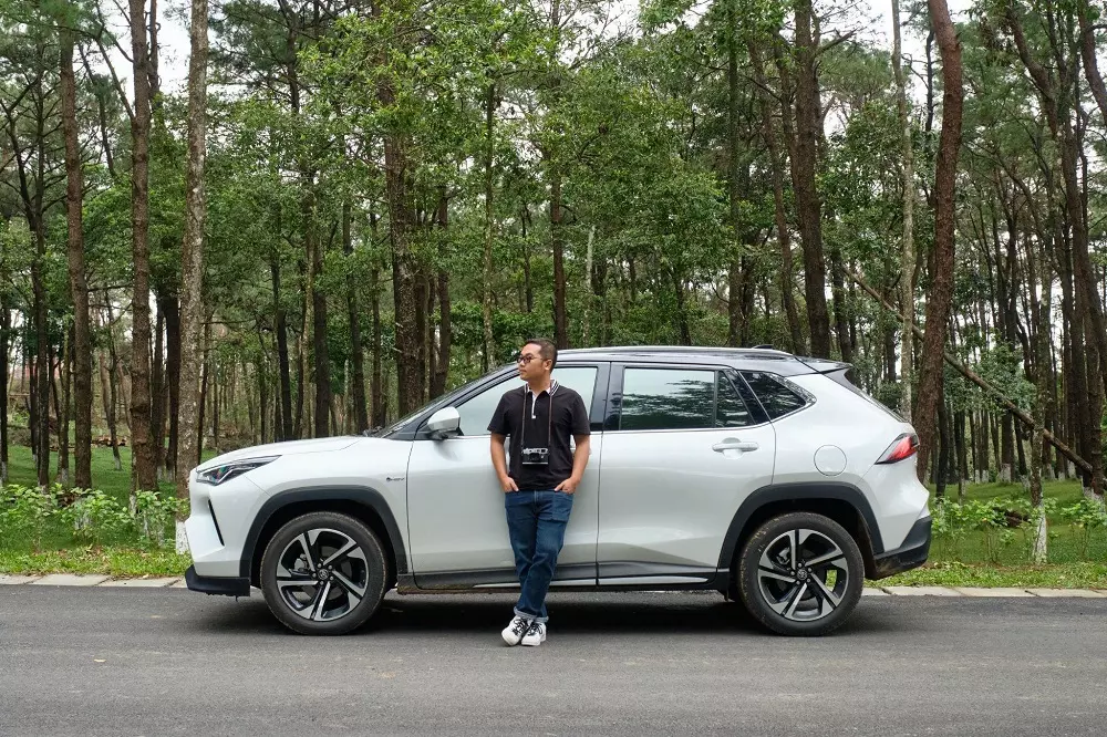 Toyota Hybrid: lựa chọn xe xanh cho nhiều gia đình trẻ Toyota Hybrid: lựa chọn xe xanh cho nhiều gia đình trẻ
