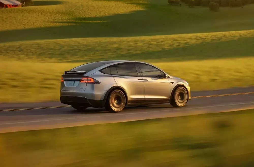 Tesla Model X 2025 dùng mâm 20 inch hoặc 22 inch tùy chọn Tesla Model X 2025 dùng mâm 20 inch hoặc 22 inch tùy chọn