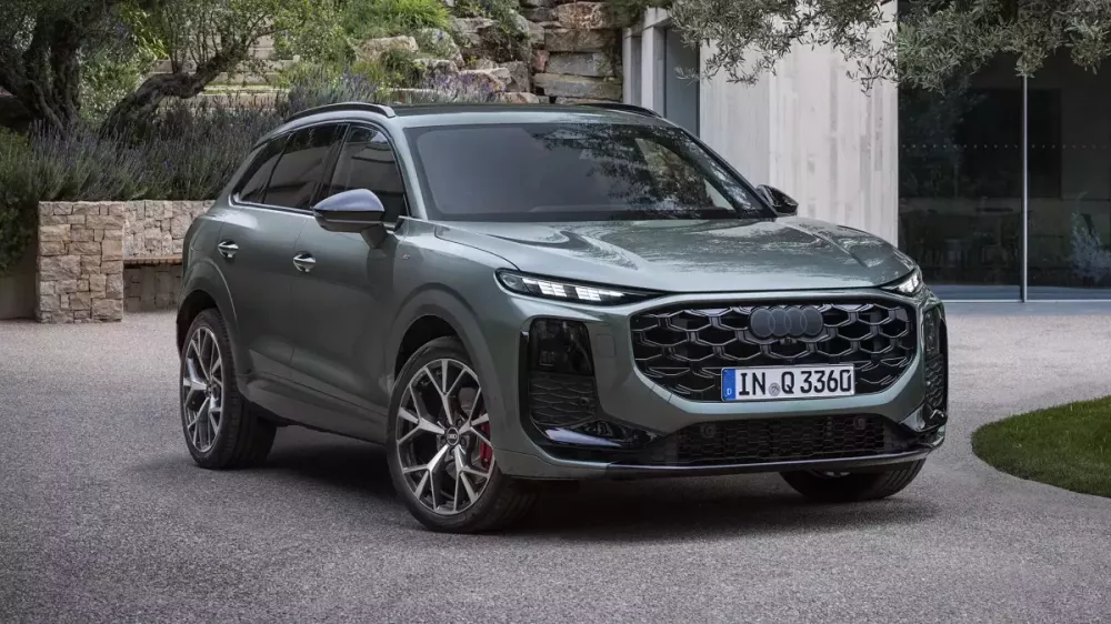 Audi Q3 thế hệ mới chính thức trình làng với thiết kế sang trọng hơn Audi Q3 thế hệ mới chính thức trình làng với thiết kế sang trọng hơn
