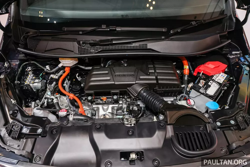 Honda StepWGN e:HEV chỉ tiêu thụ khoảng 5 lít xăng cho 100 km. Honda StepWGN e:HEV chỉ tiêu thụ khoảng 5 lít xăng cho 100 km.