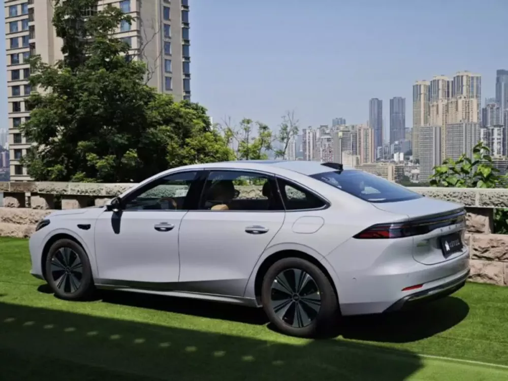 Geely Galaxy A7 sở hữu động cơ chỉ tiêu thụ 2,67 lít xăng/100 km Geely Galaxy A7 sở hữu động cơ chỉ tiêu thụ 2,67 lít xăng/100 km