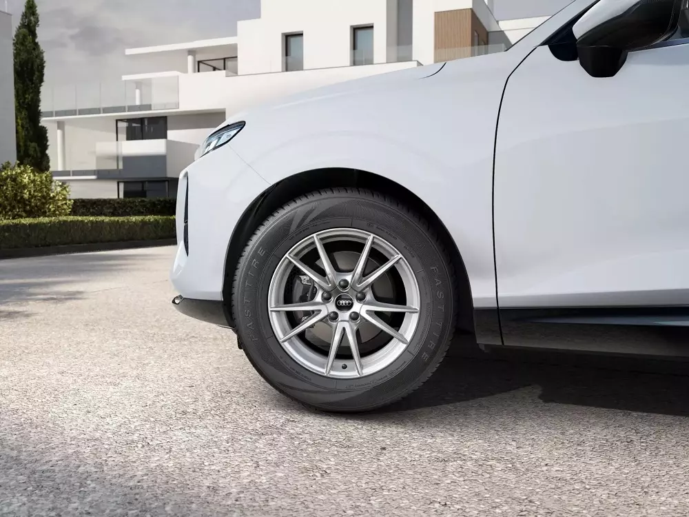 Vành 17 inch của Audi Q3 2026 bản tiêu chuẩn Vành 17 inch của Audi Q3 2026 bản tiêu chuẩn
