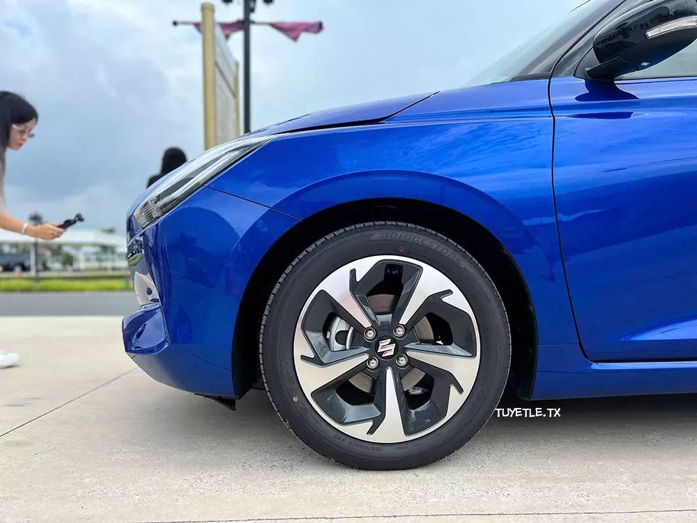 Vành hợp kim mới của Suzuki Swift 2025 Vành hợp kim mới của Suzuki Swift 2025