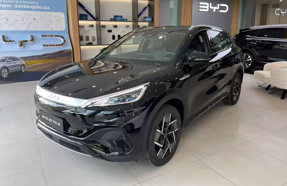 Bộ đôi xe Trung Quốc BYD Seal và Atto 3 giảm giá đến hơn 200 triệu đồng tại Việt Nam Bộ đôi xe Trung Quốc BYD Seal và Atto 3 giảm giá đến hơn 200 triệu đồng tại Việt Nam
