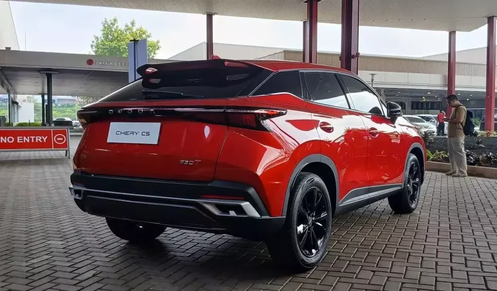 Chery C5 2025 không thay đổi thiết kế đuôi xe Chery C5 2025 không thay đổi thiết kế đuôi xe
