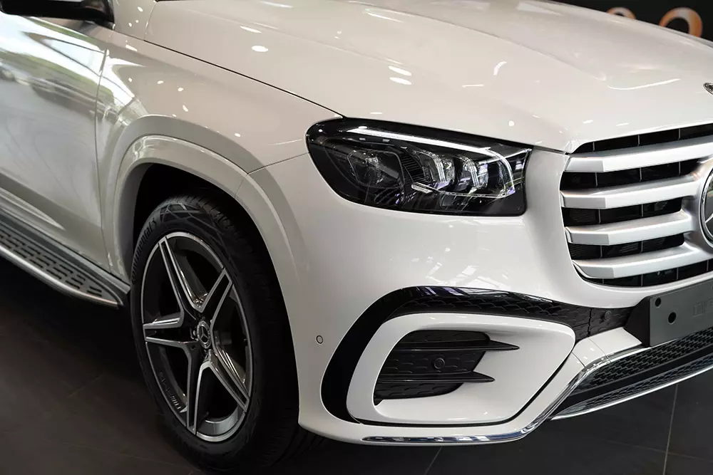 Mercedes-Benz GLS 450 4Matic 2025 được thay đổi nhẹ ở đầu xe Mercedes-Benz GLS 450 4Matic 2025 được thay đổi nhẹ ở đầu xe
