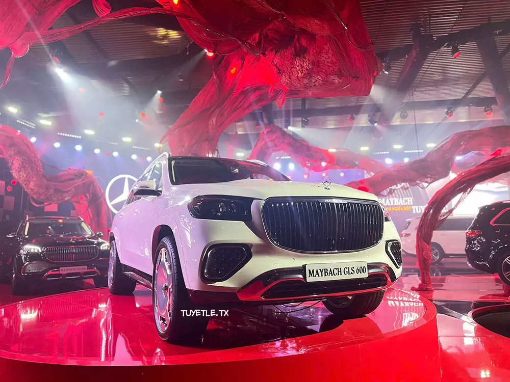 Xe đại gia Mercedes-Maybach GLS 600 đời mới ra mắt Việt Nam, giá hơn 12 tỷ đồng Xe đại gia Mercedes-Maybach GLS 600 đời mới ra mắt Việt Nam, giá hơn 12 tỷ đồng