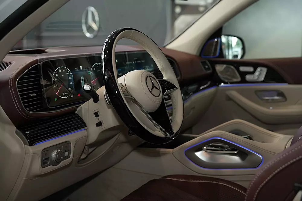 Khoang lái của Mercedes-Maybach GLS 600 2025 Khoang lái của Mercedes-Maybach GLS 600 2025