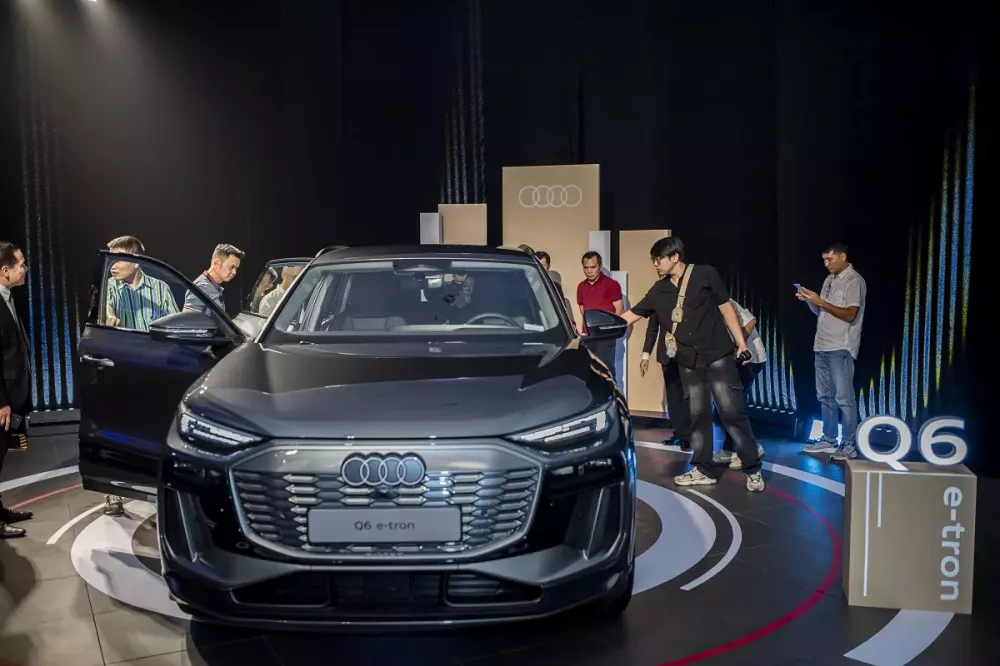 Audi Q6 e-tron có thể chạy 260 km sau 10 phút sạc Audi Q6 e-tron có thể chạy 260 km sau 10 phút sạc
